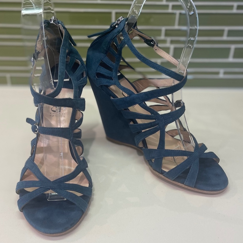 COOP Barneys New York Navy Sandals sz 36.5